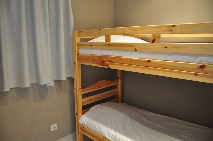 Imagen de la habitación del Hotel Le Grand Pavois, LE LAVANDOU. Foto 11