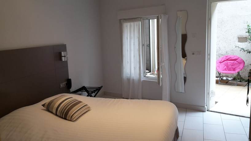 Imagen de la habitación del Hotel Le Grand Pavois, LE LAVANDOU. Foto 12