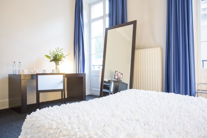 Imagen de la habitación del Hotel Le Grand, Plombi&egrave;res-les-Bains. Foto 6