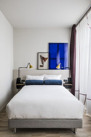 Imagen de la habitación del Hotel Le Grand Quartier. Foto 7