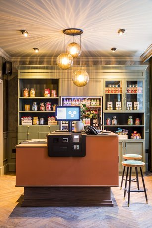 Imagen del bar/restaurante del Hotel Le Grand Quartier. Foto 5