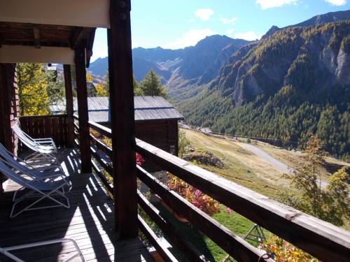 Imagen de la habitación del Hotel Le Grand Tétras. Foto 3