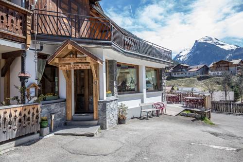 Imagen de la habitación del Hotel Le Grand Tetras, Morzine. Foto 2