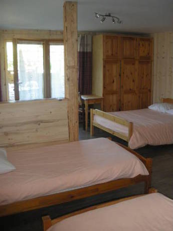 Imagen de la habitación del Hotel Le Grand Tetras, Morzine. Foto 7