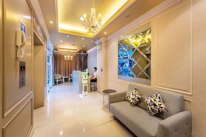 Imagen de los interiores del Hotel Le Grande City Pratunam. Foto 18