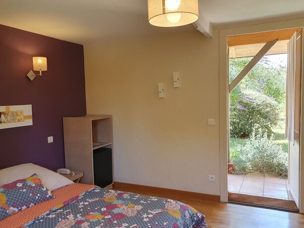 Imagen de la habitación del Hotel Le Grézalide. Foto 13