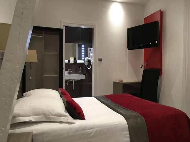 Imagen de la habitación del Hotel Le Grillon, Estrasburgo. Foto 7