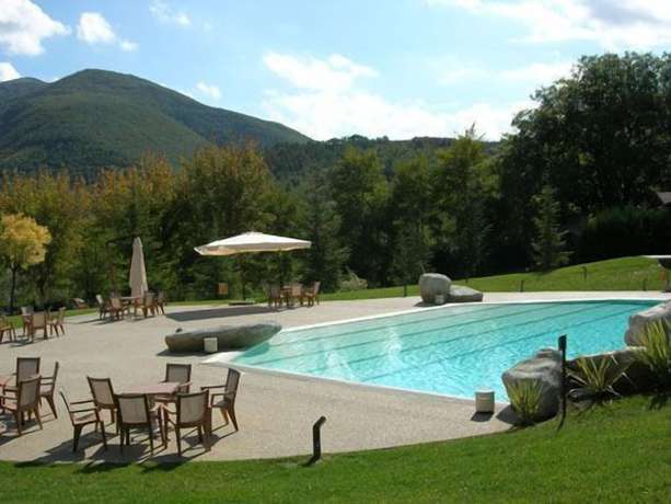 Imagen de la piscina del Hotel Le Grotte. Foto 17
