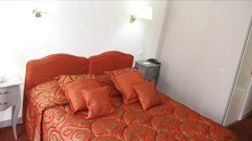 Imagen de la habitación del Hotel Le Gu&eacute; du Holme. Foto 7