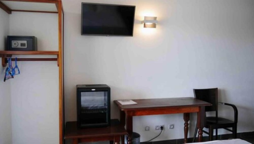 Imagen de la habitación del Hotel Le Guyane H&ocirc;tel. Foto 10
