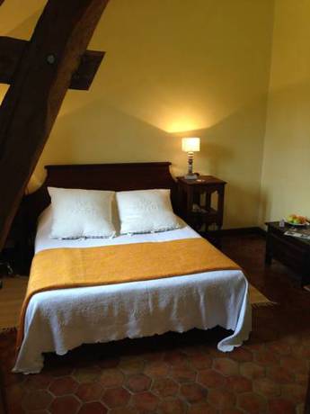 Imagen de la habitación del Hotel Le Hameau De Barboron. Foto 9