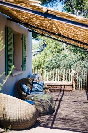 Imagen general del Hotel Le Hameau Des Pesquiers Ecolodge, Curio Collection By Hilton. Foto 5