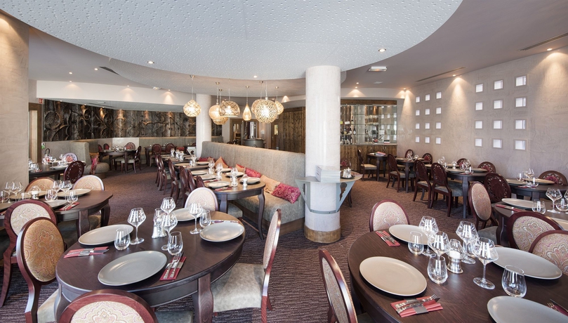 Imagen del bar/restaurante del Hotel Le Hameau Du Kashmir, Val Thorens. Foto 4