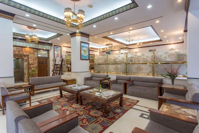 Imagen de los interiores del Hotel Le Himalaya By Best Resort Nepal. Foto 19