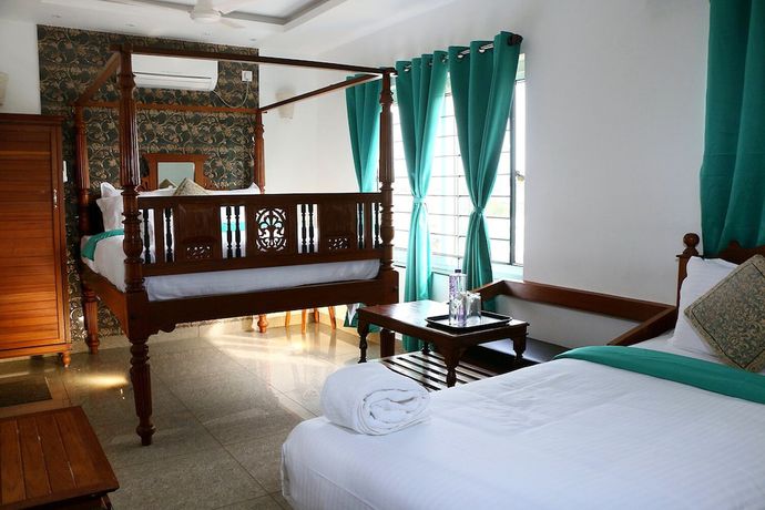 Imagen de la habitación del Hotel Le Holiday Inn. Foto 4