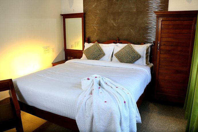 Imagen de la habitación del Hotel Le Holiday Inn. Foto 15