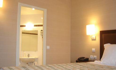 Imagen de la habitación del Hotel Le Home. Foto 8