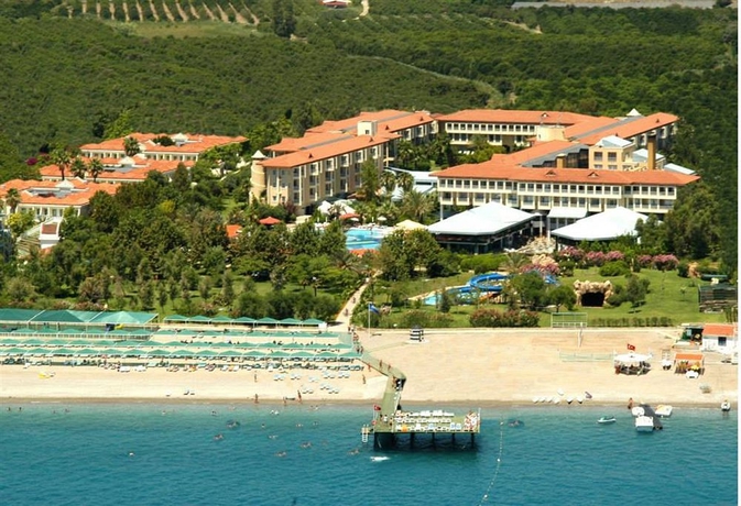 Imagen general del Hotel Le Jardin Resort Holiday Village. Foto 3