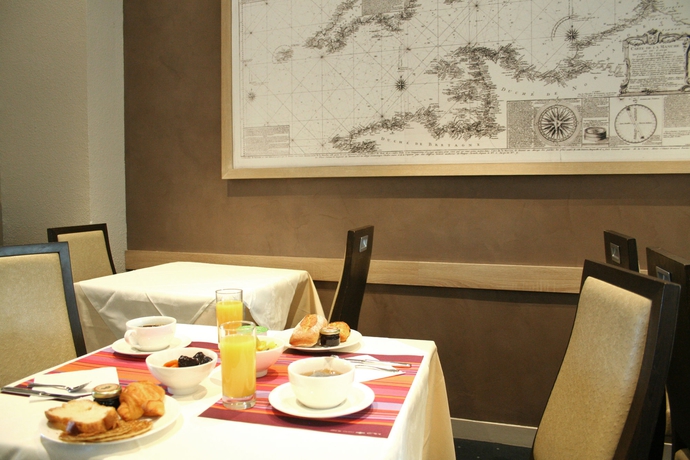 Imagen de los interiores del Hotel Le Jersey. Foto 6