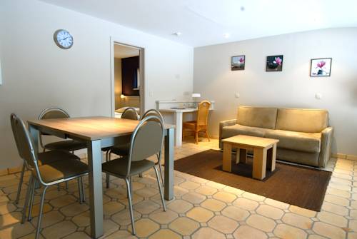 Imagen de la habitación del Hotel Le Joli Bois. Foto 3