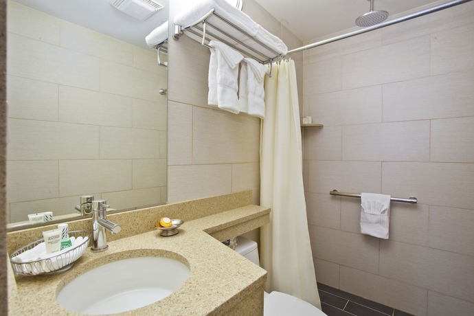 Imagen de la habitación del Hotel Le Jolie. Foto 13