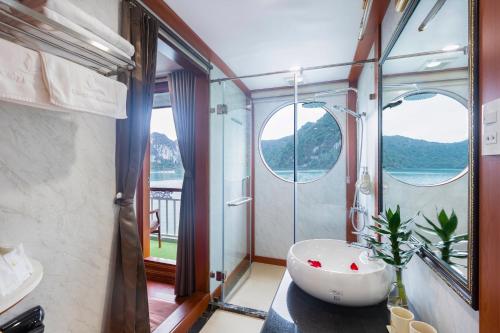 Imagen general del Hotel Le Journey Calypso Lan Ha Bay Cruise. Foto 11