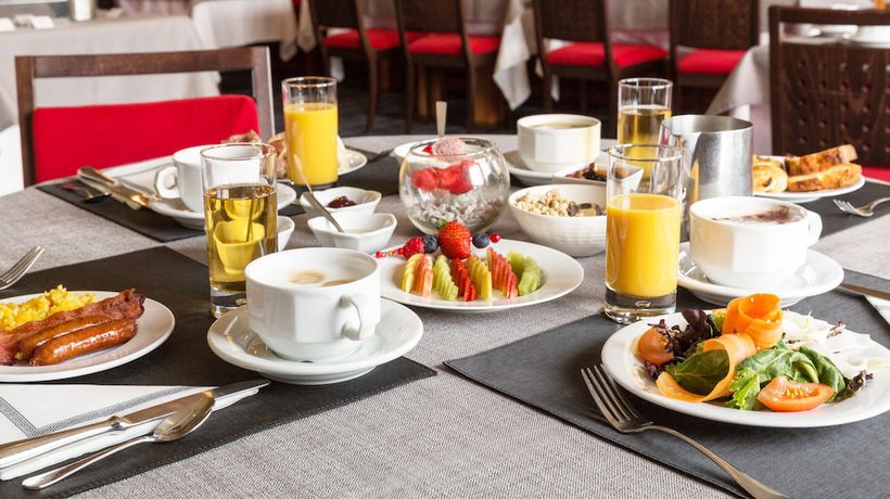 Imagen del bar/restaurante del Hotel Le Jules Verne. Foto 6