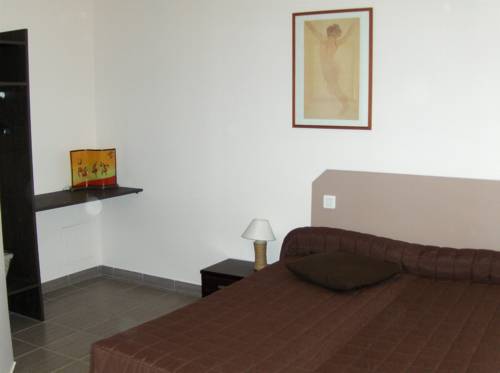 Imagen de la habitación del Hotel Le Juliano. Foto 4