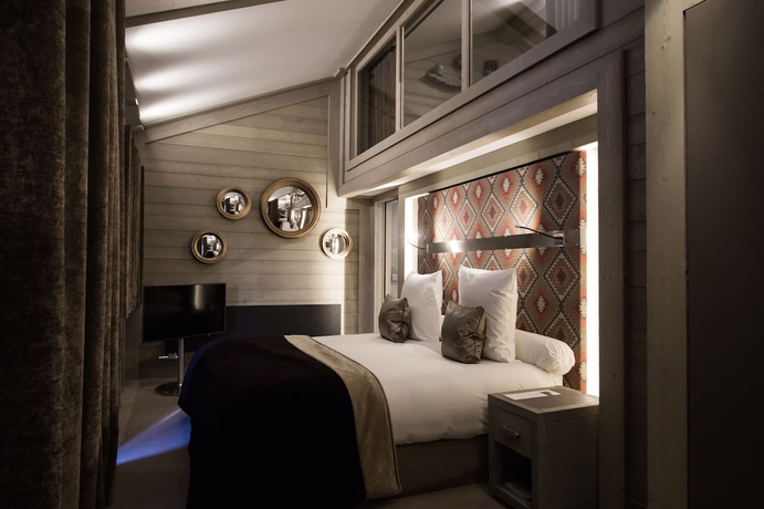 Imagen de la habitación del Hotel Le K2 Djola. Foto 2