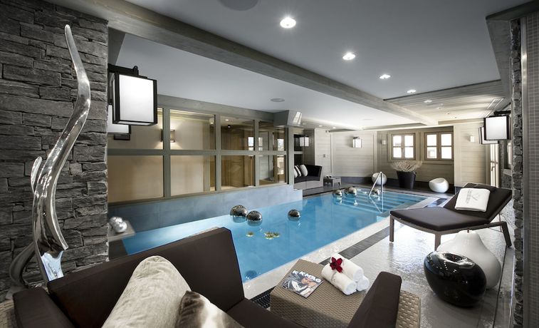 Imagen de la habitación del Hotel Le K2 Palace. Foto 4