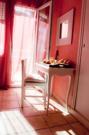 Imagen de la habitación del Hotel Le Kallist&eacute;. Foto 14