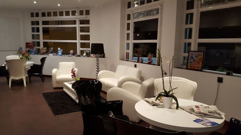Imagen de los interiores del Hotel Le Keroman. Foto 19