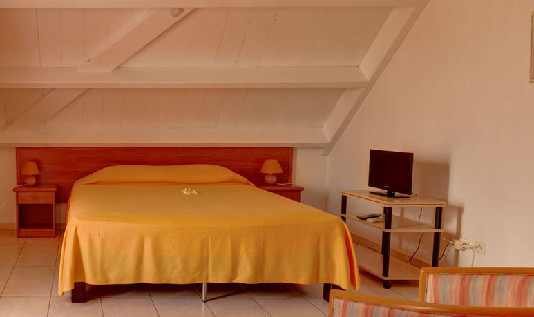 Imagen de los interiores del Hotel Le Kerv&eacute;guen. Foto 12