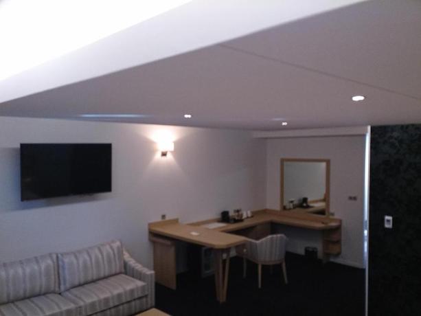 Imagen de la habitación del Hotel Le Konine. Foto 14