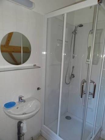 Imagen de la habitación del Hotel Le Lac Bleu. Foto 11