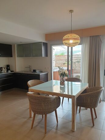 Imagen de la habitación del Hotel Le Lagon Noumea. Foto 29