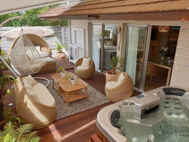 Imagen de la habitación del Hotel Le Lagon Noumea. Foto 31