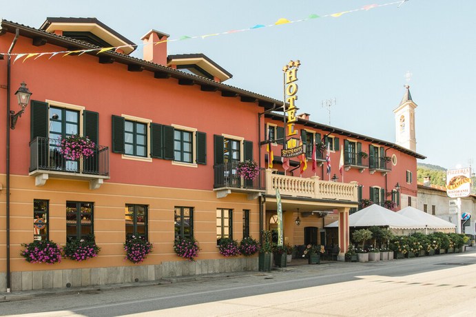 Imagen general del Hotel Le Lanterne. Foto 2