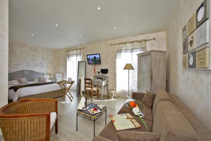 Imagen de la habitación del Hotel Le Lascaux. Foto 9