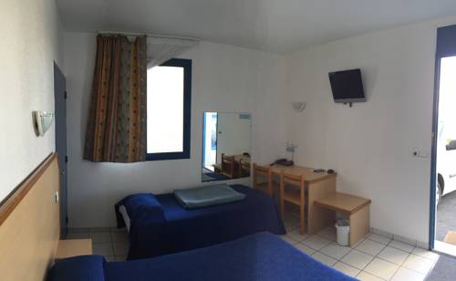 Imagen de la habitación del Hotel Le Laury's. Foto 11