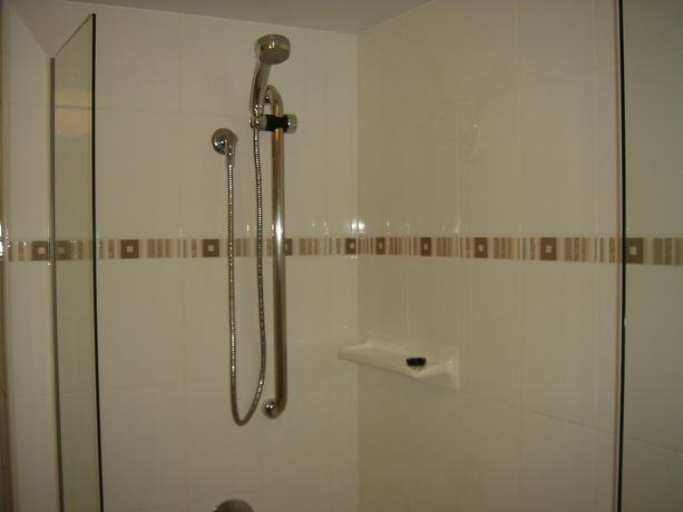 Imagen de la habitación del Hotel Le Lavandou Holiday Apartments. Foto 1