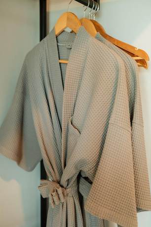 Imagen de la habitación del Hotel Le Lert Ratchaburi. Foto 14