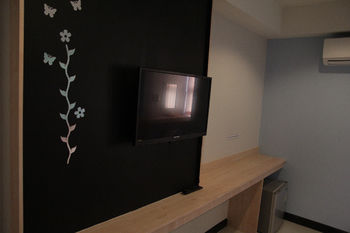 Imagen de la habitación del Hotel Le Lerts Living. Foto 6