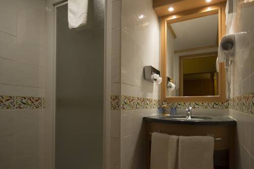 Imagen de la habitación del Hotel Le Levanna. Foto 3