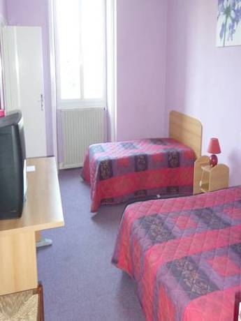 Imagen de la habitación del Hotel Le Limousin. Foto 6