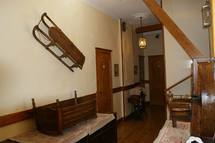 Imagen de los interiores del Hotel Le Lion D'or, Cauterets. Foto 6