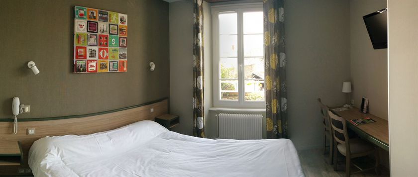Imagen de la habitación del Hotel Le Lion D'or, Lamballe. Foto 3