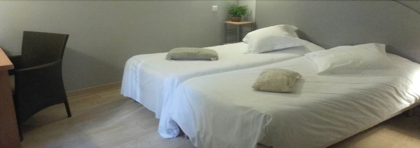 Imagen de la habitación del Hotel Le Lion D'or, Marmande. Foto 5