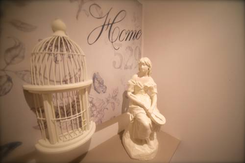 Imagen de la habitación del Hotel Le Lion D'or, Saint-Hilaire-du-Harcou&euml;t. Foto 5