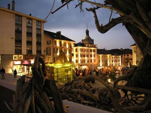 Imagen general del Hotel Le Littoral, Evian Les Bains. Foto 9
